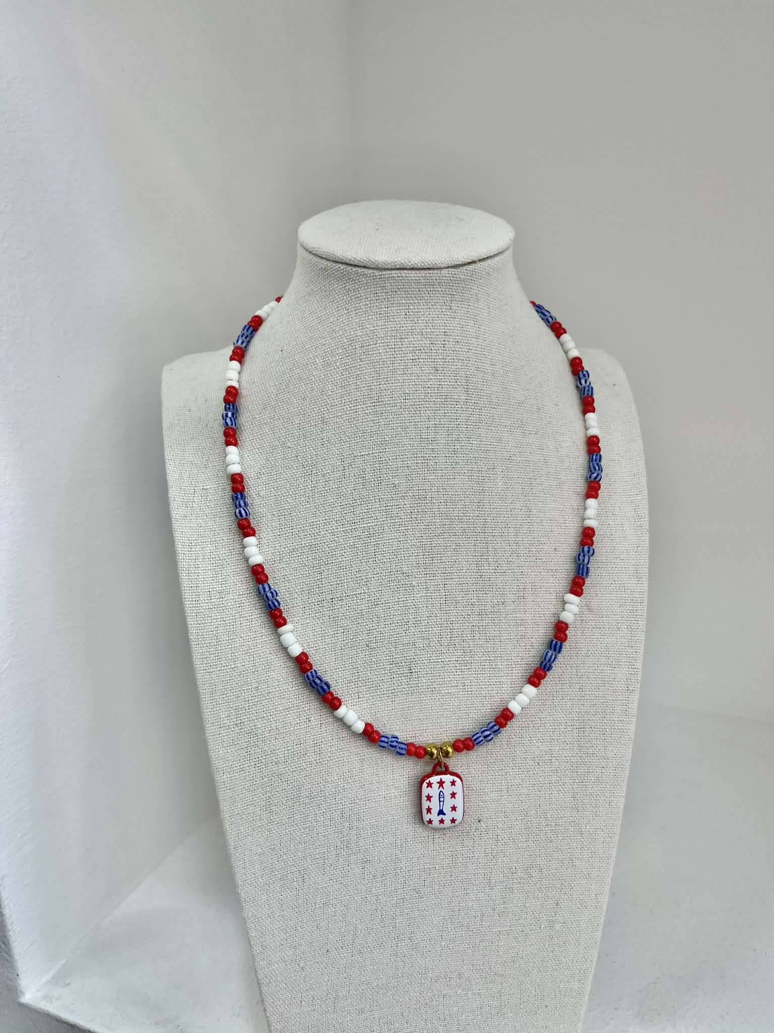 Sardine - Handmade Necklace