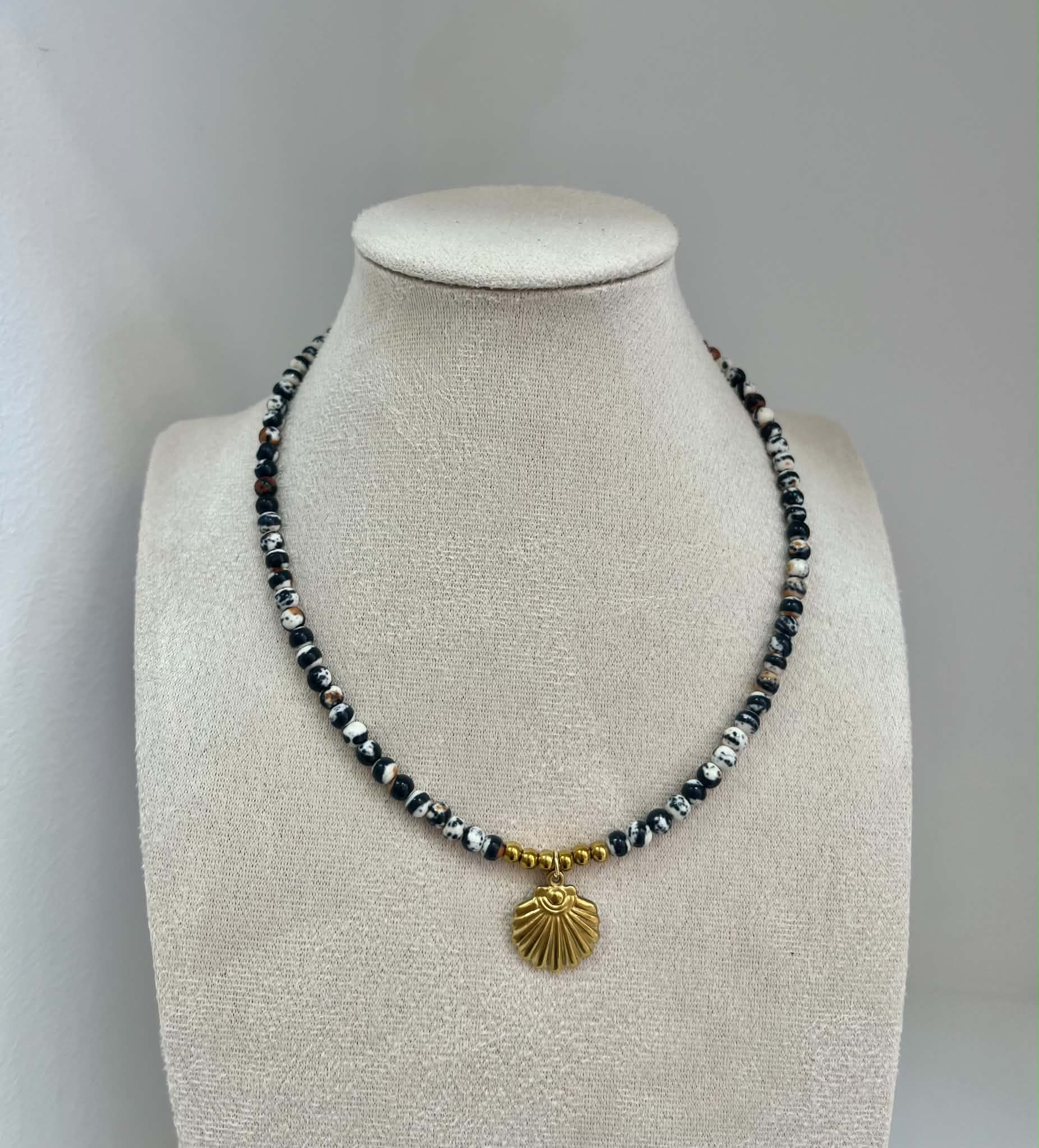 Midnight Shell Necklace