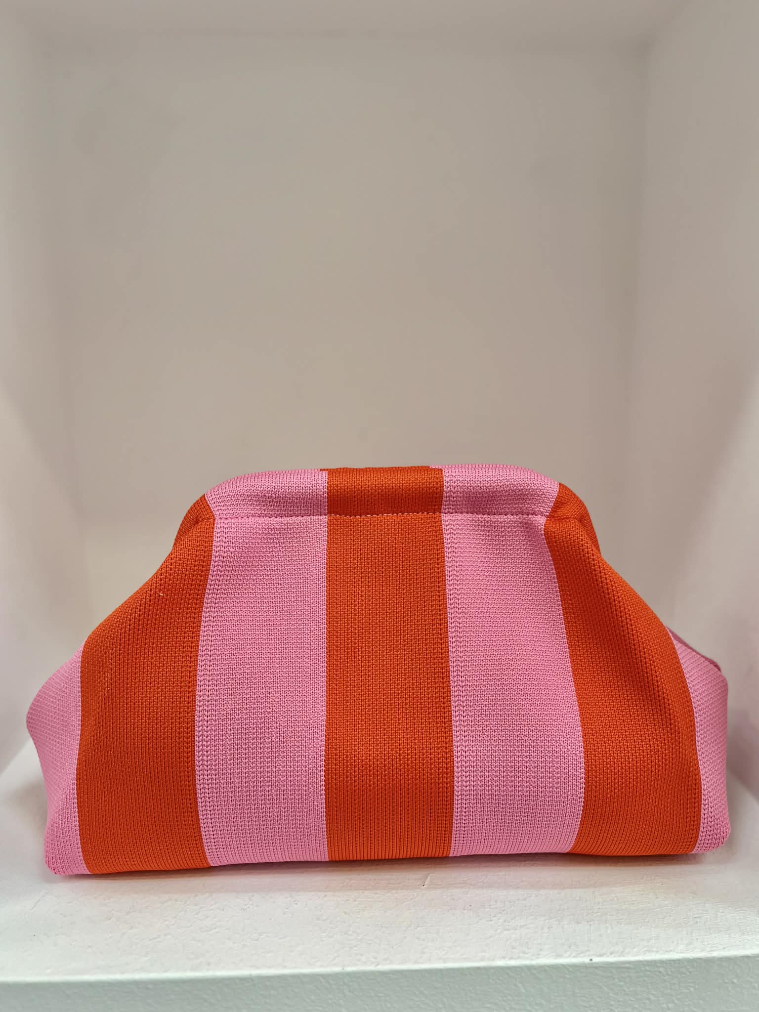 Aura Clutch - Pink / Orange