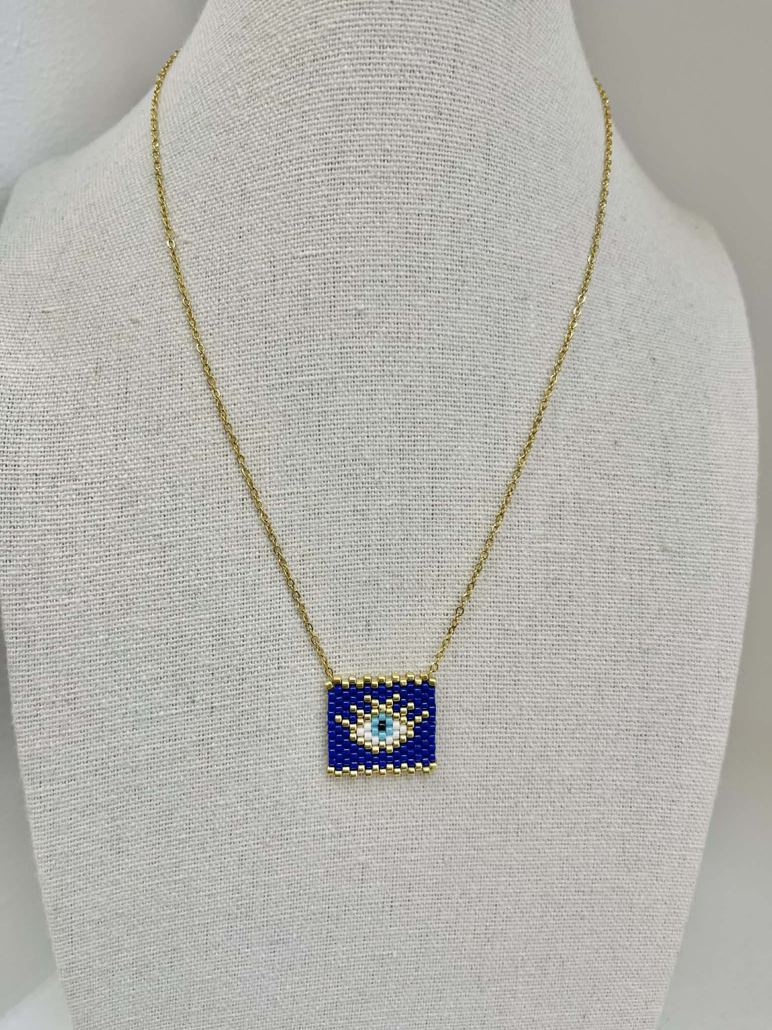 Lucky Eye Blue