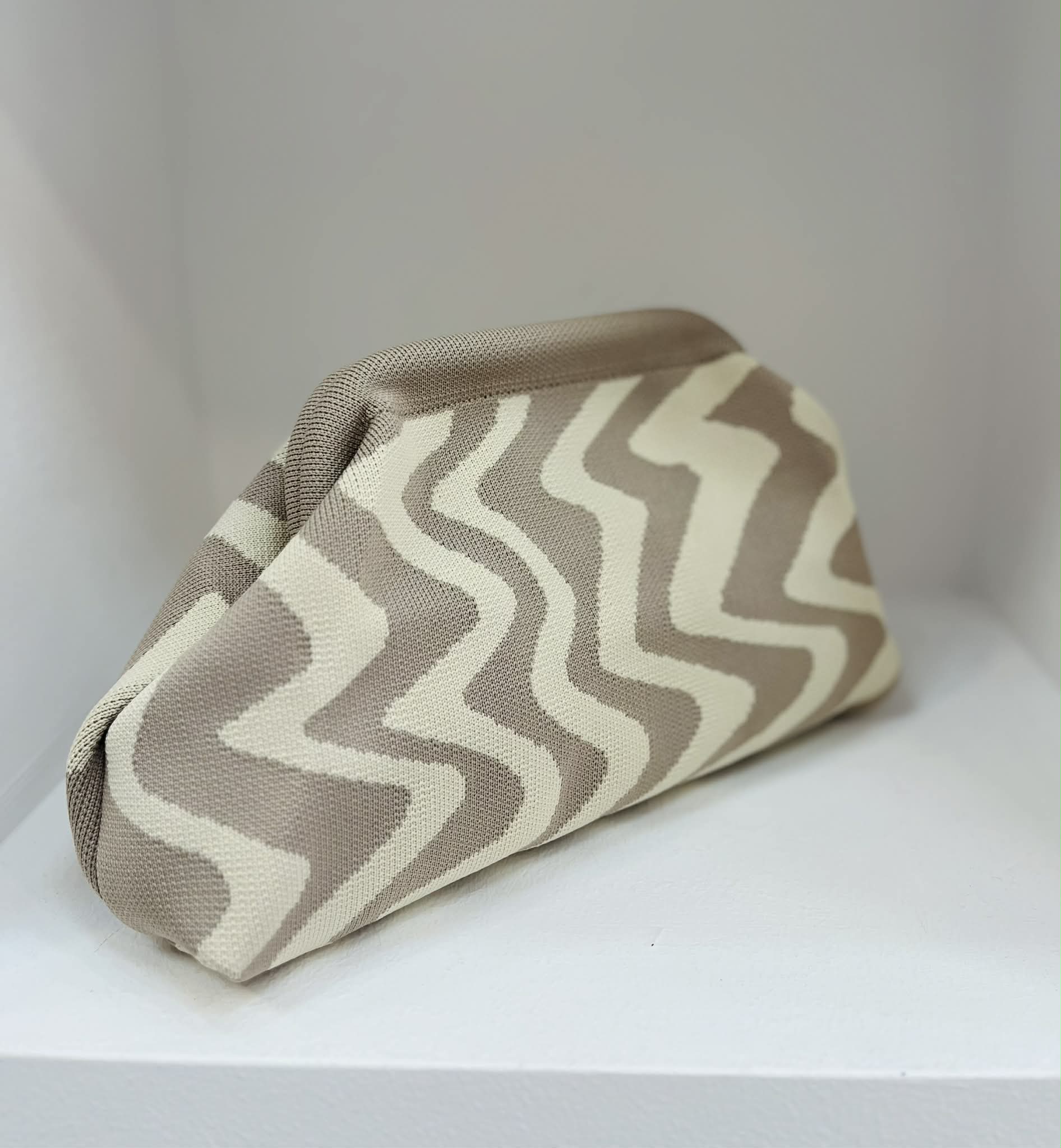 Wave Clutch - Beige