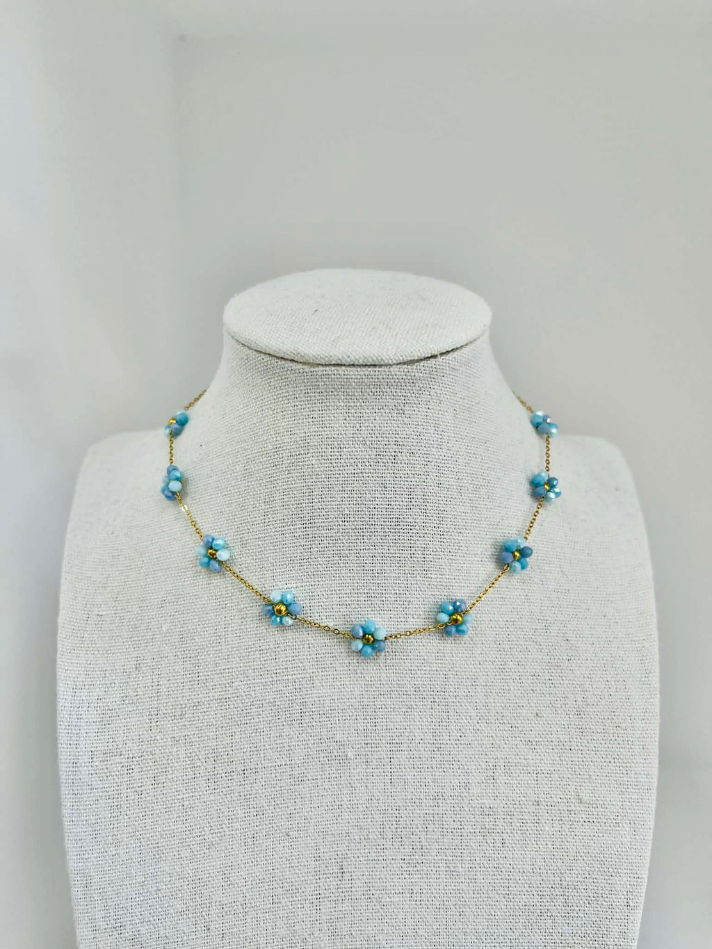 Flower Necklace - Baby Blue