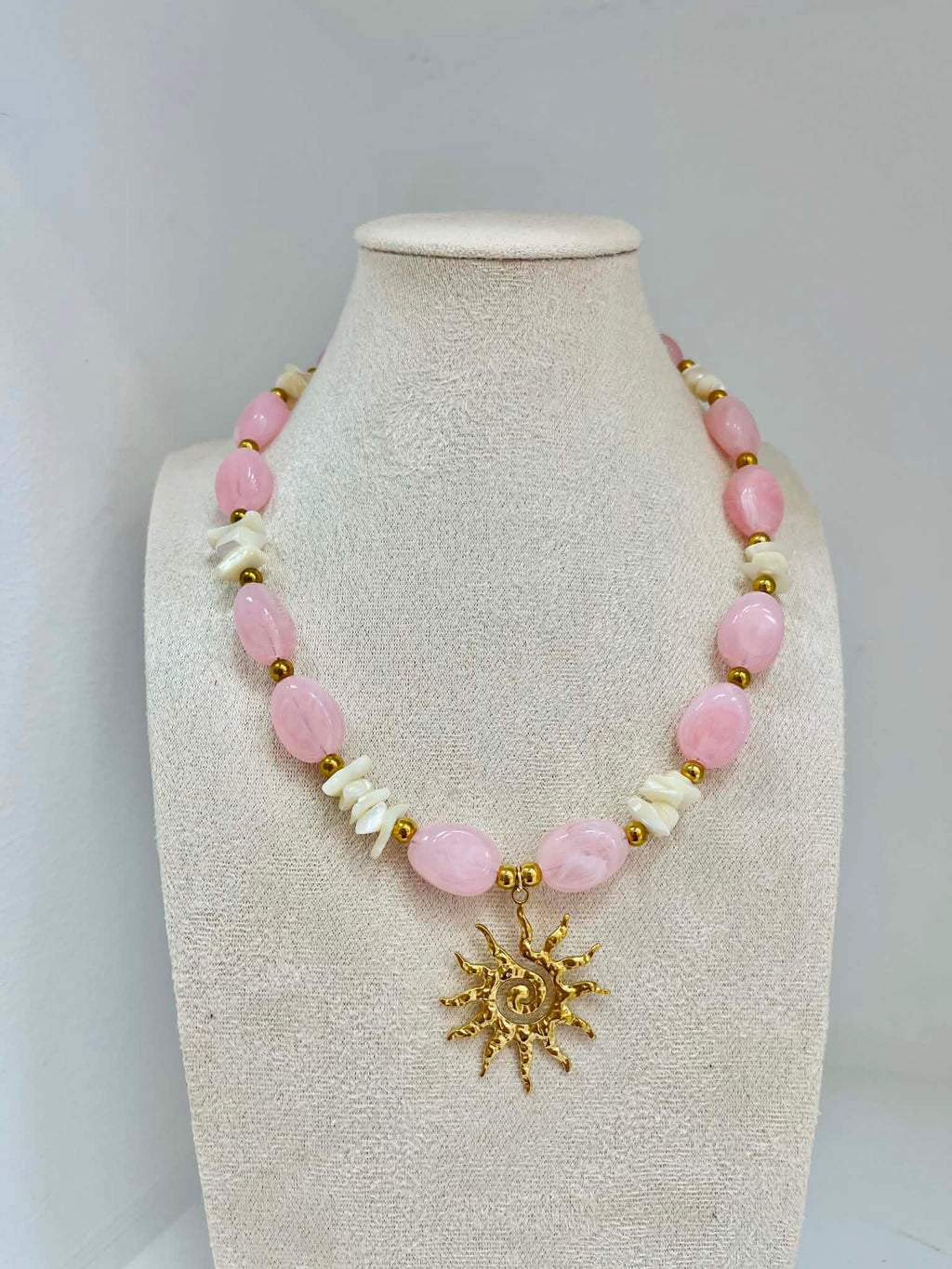 Rose Aura