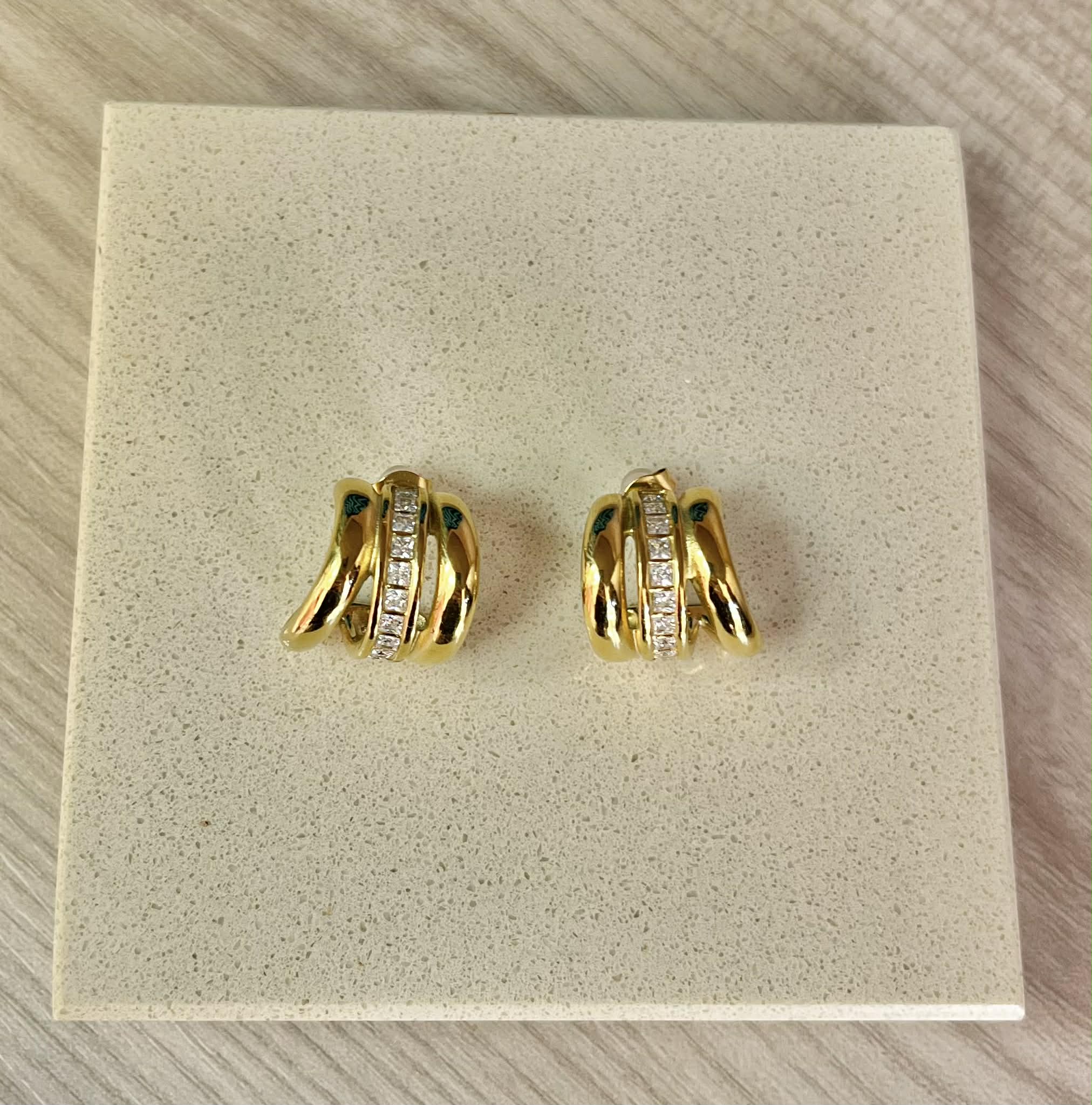 Aura Gold