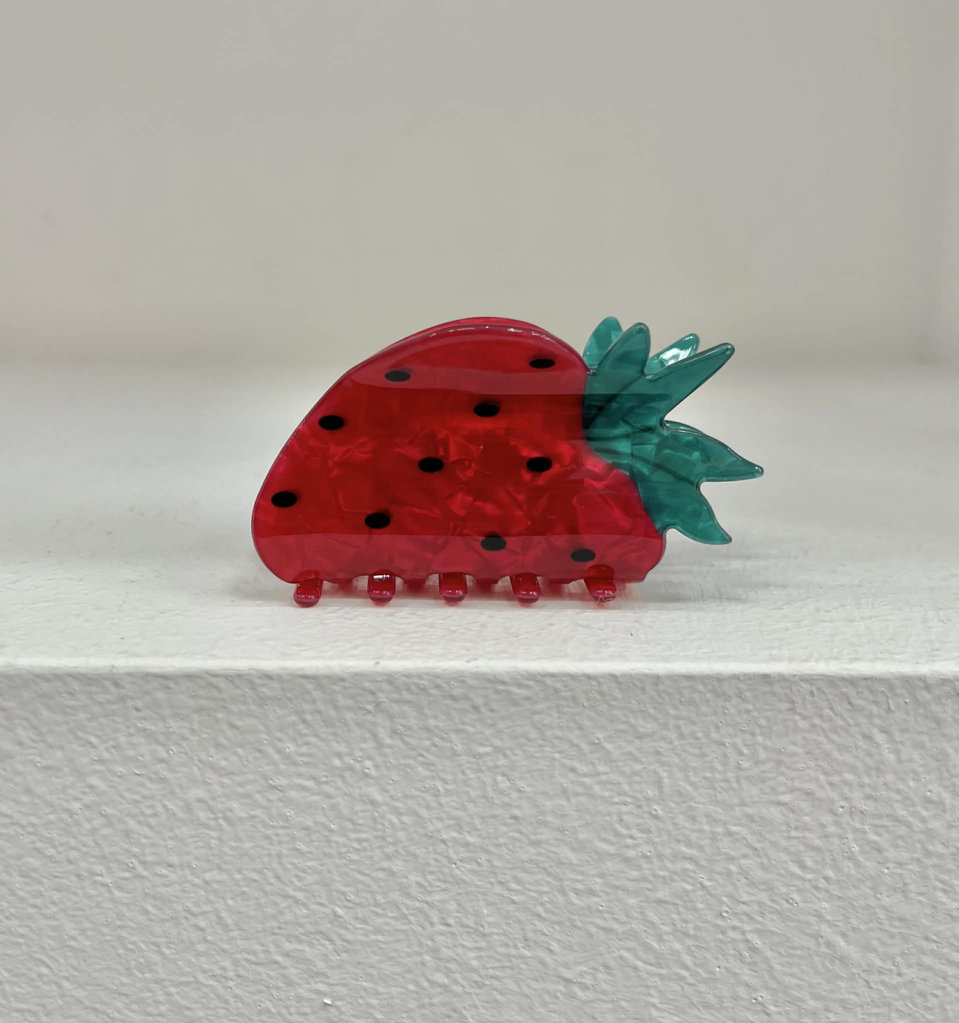 Strawberry Clip