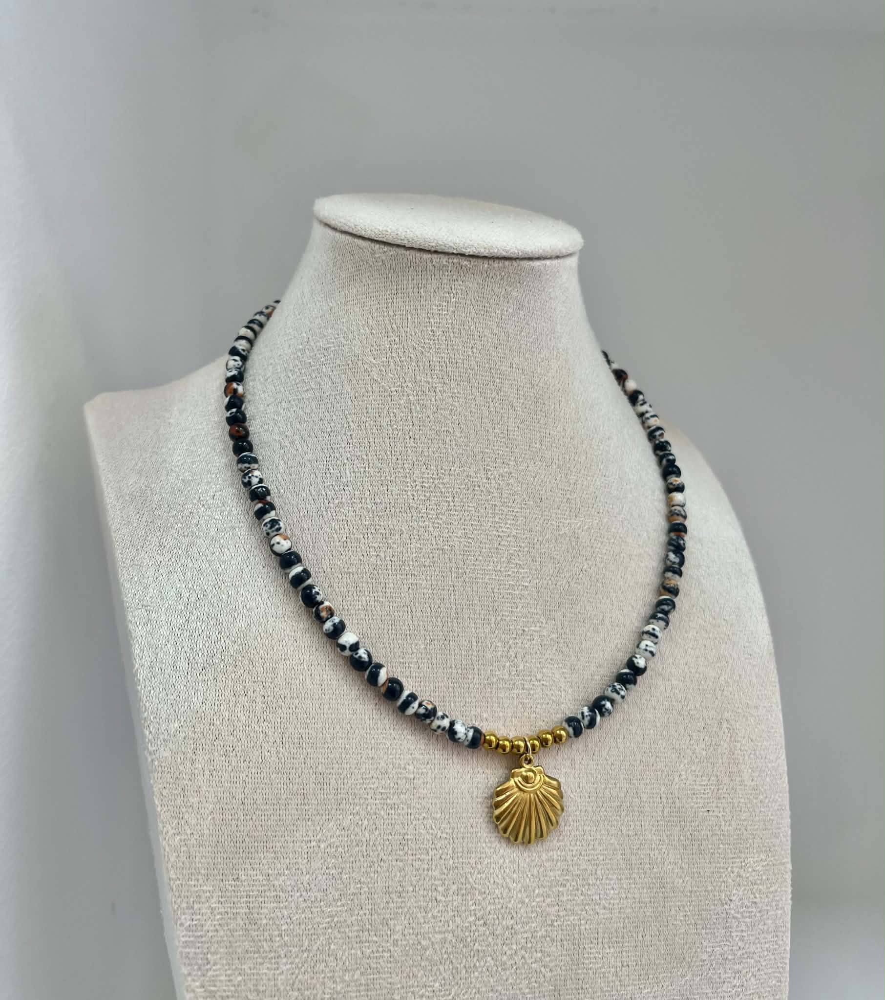Midnight Shell Necklace